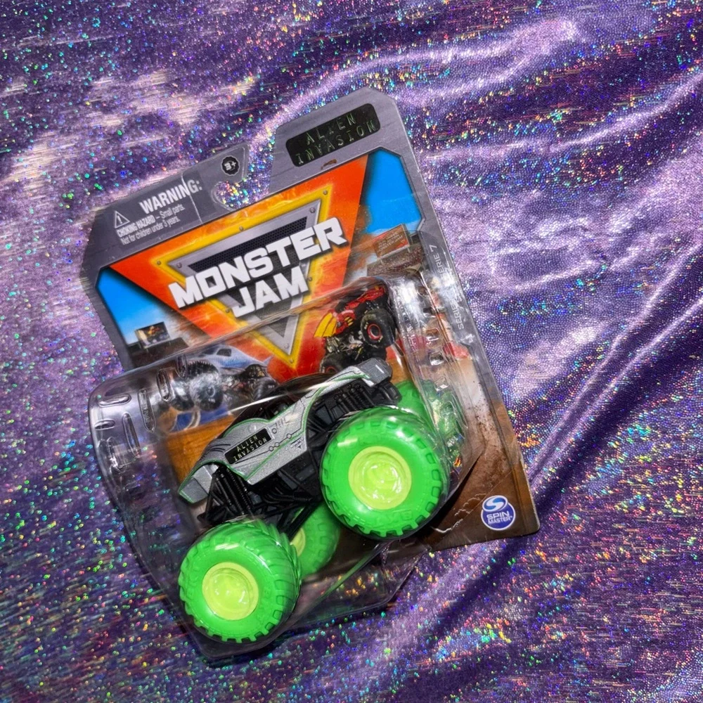Monster Jam Alien Invasion